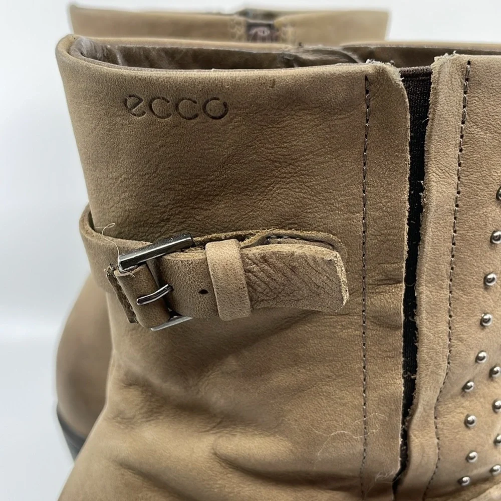 Ecco suede studded heeled ankle boots